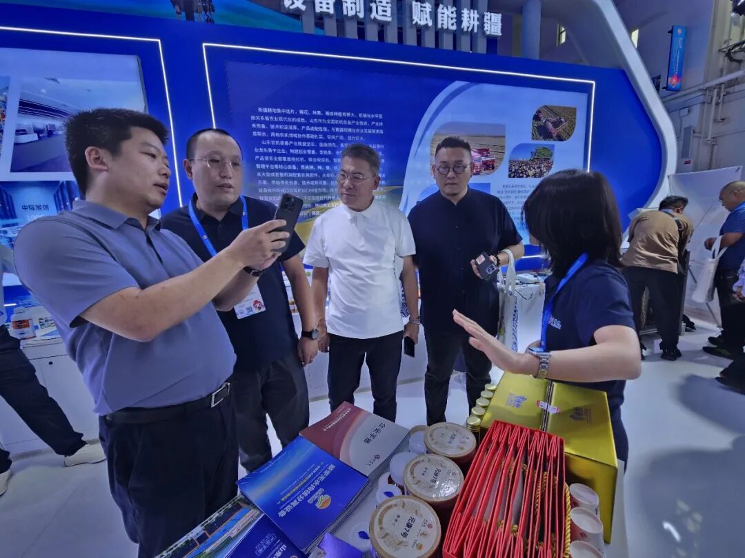 喀什商品交易会现场