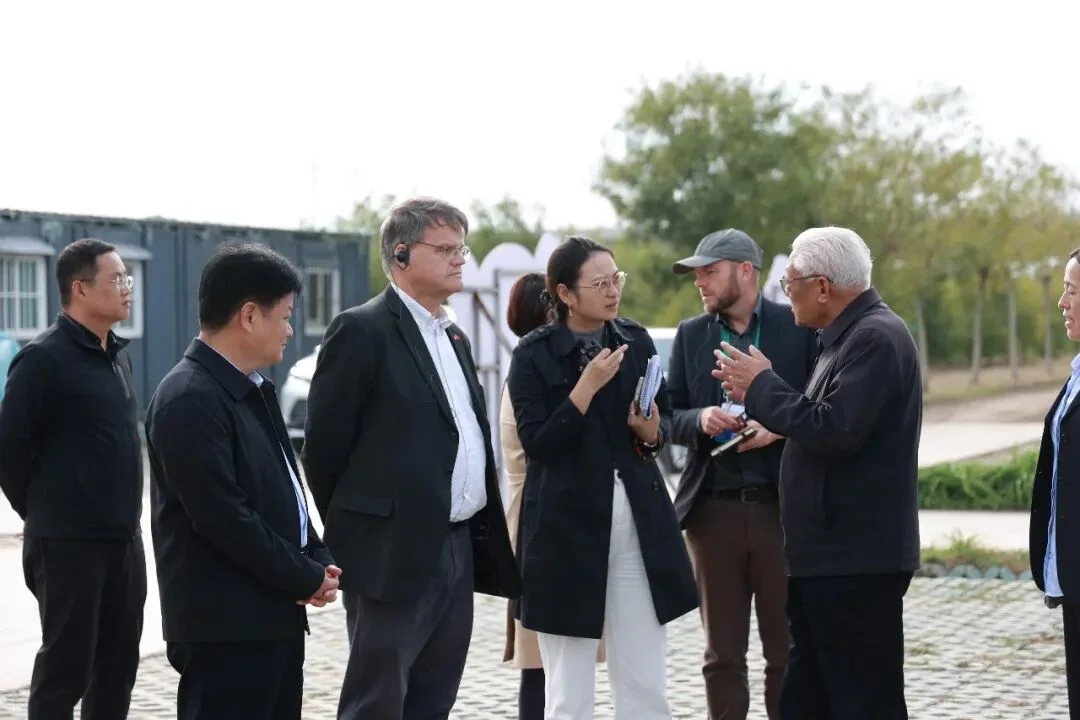 荷兰驻华大使馆农业参赞一行莅临中昌元集团考察调研