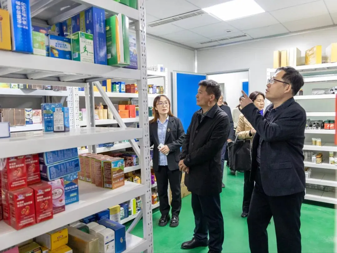 省卫生健康委莅临山东中昌元集团参观调研 - 现场照片3
